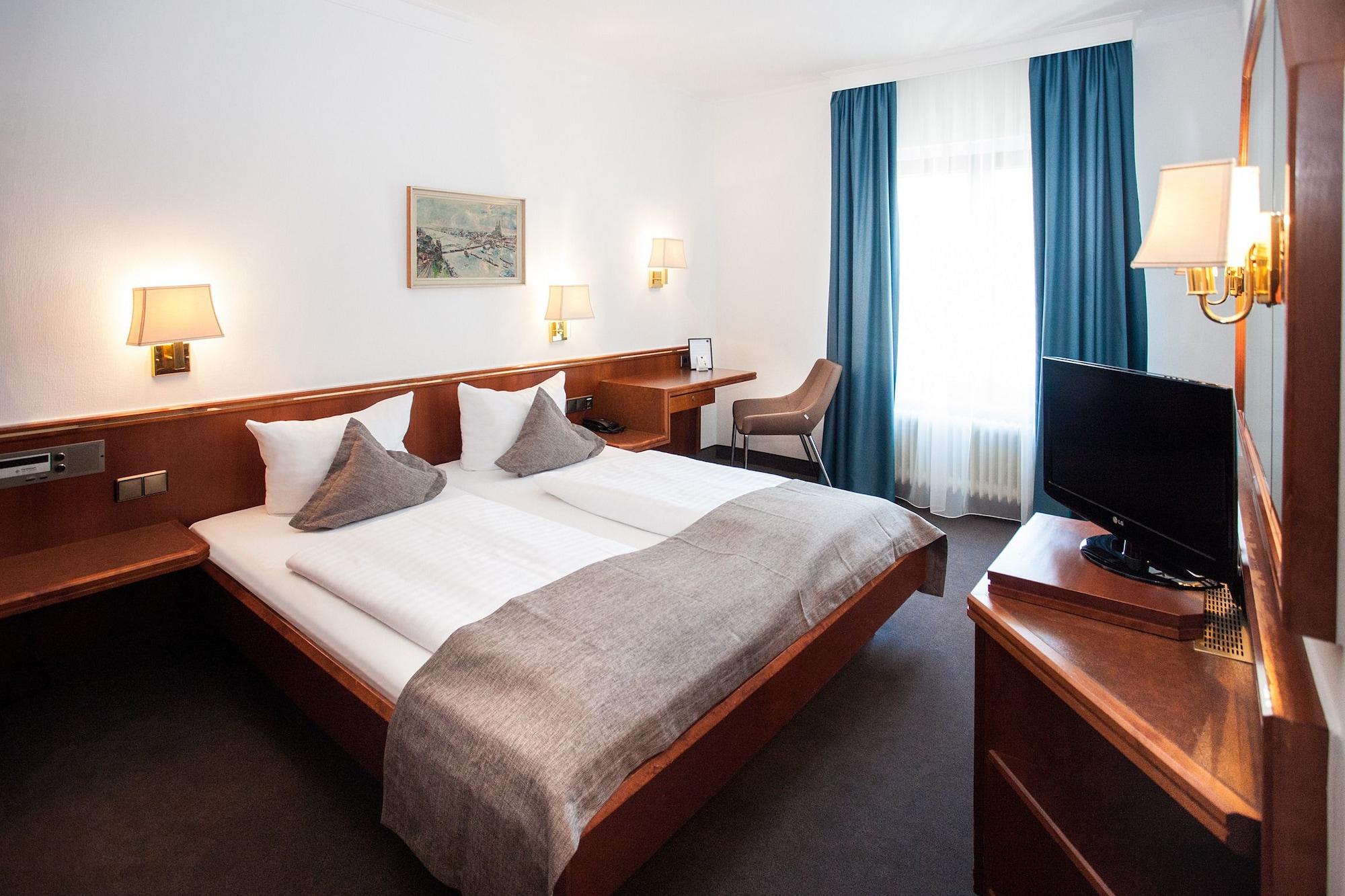 Trip Inn Klee Am Park Висбаден Экстерьер фото