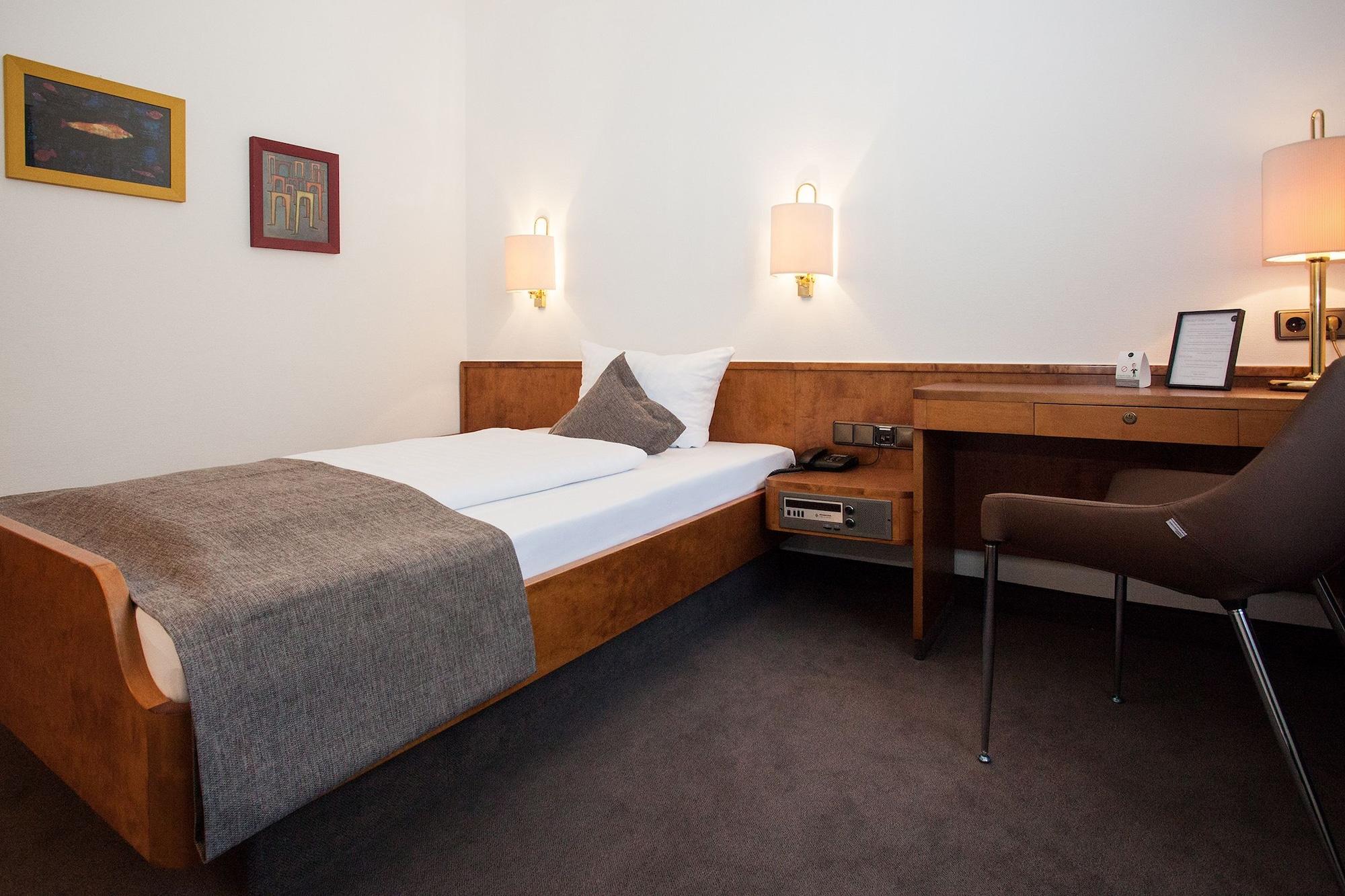 Trip Inn Klee Am Park Висбаден Экстерьер фото